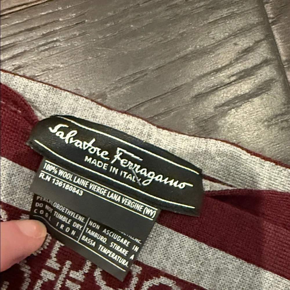 Salvatore Ferragamo Gancini scarf